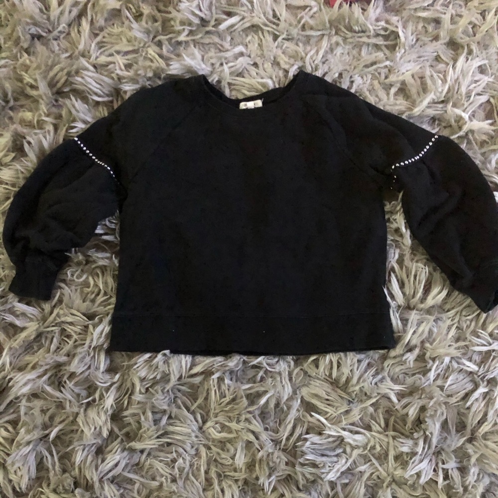 Girls top (cut small)